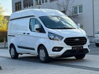 Second-hand Ford Transit 131 CP (96 kW) 2019 Alb Monovolum