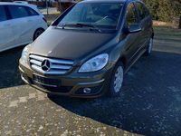 Gebraucht Mercedes B200 136 PS (100 kW) 2010 Braun Van / Kleinbus
