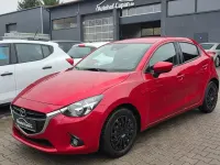 Gebraucht Mazda 2 Nakama 90 PS (66 kW) 2016 Rot Limousine