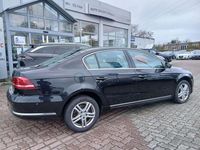 Gebraucht VW Passat Comfortline 122 PS (89 kW) 2010 Schwarz Limousine