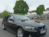 Gebraucht BMW 318 143 PS (105 kW) 2010 Schwarz Kombi