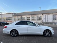 Gebraucht Mercedes E400 Avantgarde 333 PS (244 kW) 2014 Weiß Limousine