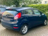 Gebraucht Ford Fiesta 80 PS (58 kW) 2016 Blau Kleinwagen