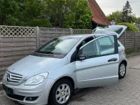 Gebraucht Mercedes B170 116 PS (85 kW) 2006 Silber Van / Kleinbus