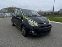 Gebraucht Hyundai i10 Edition 87 PS (63 kW) 2014 Schwarz Kleinwagen