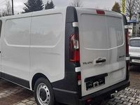 Gebraucht Renault Trafic Komfort 131 PS (96 kW) 2022 Arktisweiß Van / Kleinbus