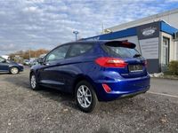 Gebraucht Ford Fiesta 71 PS (52 kW) 2018 Indicblau metallic Kleinwagen