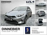Neu Kia Ceed 140 PS (102 kW) 2025 Lunarsilber met Kleinwagen