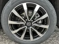 Neu VW Multivan Edition 150 PS (110 kW) 2025 Silber (monosilber metallic) Van / Kleinbus