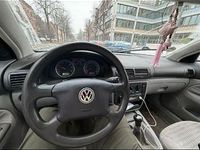 Gebraucht VW Passat Trendline 102 PS (75 kW) 2000 Silber Limousine