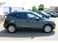 Neu Seat Arona Reference 95 PS (69 kW) 2025 Grau SUV