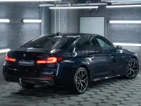 Gebraucht BMW 545e M Sport 286 PS (210 kW) 2022 Schwarz Limousine