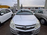 Gebraucht Opel Astra Edition 116 PS (85 kW) 2007 Silber Kombi
