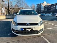 Gebraucht VW Polo Comfortline 90 PS (66 kW) 2017 Weiß Limousine