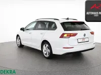 Gebraucht VW Golf VIII 150 PS (110 kW) 2023 Weiss Kombi