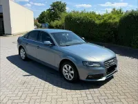 Gebraucht Audi A4 Ambition 160 PS (117 kW) 2010 Blau Limousine