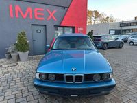 Gebraucht BMW 525 192 PS (141 kW) 1993 Blau Limousine