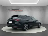 Używany Skoda Superb 193 KM (141 kW) 2025 Czarny Kombi