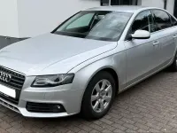 Gebraucht Audi A4 S-Line 160 PS (117 kW) 2010 Silber Limousine