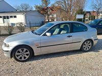 Gebraucht BMW 318 143 PS (105 kW) 2001 Silber