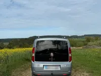 Gebraucht Fiat Doblò 105 PS (77 kW) 2014 Silber Van / Kleinbus