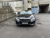 Gebraucht Mercedes E250 204 PS (150 kW) 2015 Schwarz Limousine