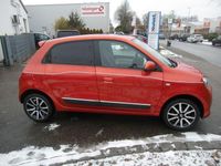 Gebraucht Renault Twingo Luxe 71 PS (52 kW) 2015 Rot Kleinwagen