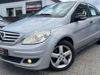 Gebraucht Mercedes B180 109 PS (80 kW) 2006 Silber Van / Kleinbus