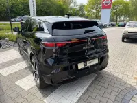 Używany Renault Mégane Techno 160 kW (218 KM) 2023 Czarny Sedan/Limuzyna