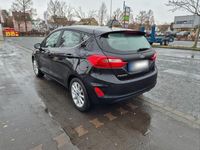 Gebraucht Ford Fiesta 101 PS (74 kW) 2018 Kleinwagen