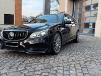 Gebraucht Mercedes E220 AMG 170 PS (125 kW) 2015 Schwarz Kombi