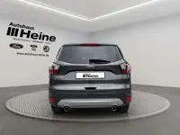 Gebraucht Ford Kuga Titanium 179 PS (131 kW) 2018 Magneticgrau metallic SUV