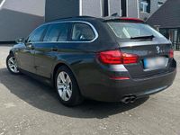 Gebraucht BMW 525 218 PS (160 kW) 2012 Grau Kombi