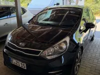 Gebraucht Kia Rio Spirit 90 PS (66 kW) 2014 Schwarz Limousine
