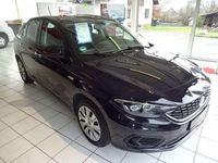 Gebraucht Fiat Tipo Easy 95 PS (69 kW) 2017 Schwarz Limousine