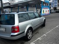 Gebraucht VW Passat 131 PS (96 kW) 2001 Silber Kombi