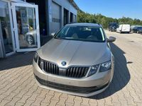 gebraucht Skoda Octavia 1,6TDI Combi Ambition