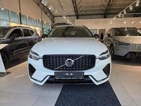 Gebraucht Volvo XC60 Ultra 335 PS (246 kW) 2025 Crystal white / metallic SUV