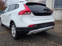Gebraucht Volvo V40 CC 150 PS (110 kW) 2017 Weiß Kombi