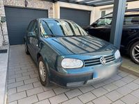 Gebraucht VW Golf IV Edition 75 PS (55 kW) 2002 Grün Limousine