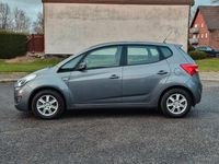 Gebraucht Hyundai ix20 Classic 90 PS (66 kW) 2012 Grau Kleinwagen