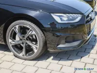 Gebraucht Audi A4 Ambiente 204 PS (150 kW) 2023 Brillantschwarz Kombi