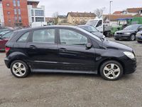 Gebraucht Mercedes B200 136 PS (100 kW) 2007 Schwarz Van / Kleinbus