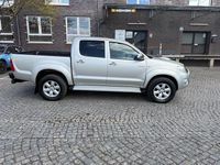 Gebraucht Toyota HiLux Executive 171 PS (125 kW) 2009 Silber Pickup