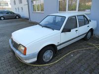 Gebraucht Opel Ascona 75 PS (55 kW) 1985 Weiß Limousine