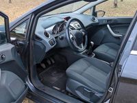 Gebraucht Ford Fiesta 80 PS (58 kW) 2009 Grau Kleinwagen