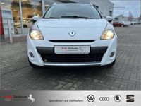 Gebraucht Renault Clio II Dynamique 101 PS (74 kW) 2009 Weiß Limousine