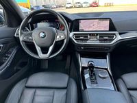 gebraucht BMW 320 d xDrive LUXURY Leder ACC Glas Virtual Sportsitze