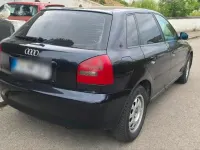 Gebraucht Audi A3 Basis 101 PS (74 kW) 1999 Blau Kleinwagen