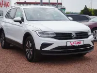 Gebraucht VW Tiguan Move 150 PS (110 kW) 2023 Alpine white SUV